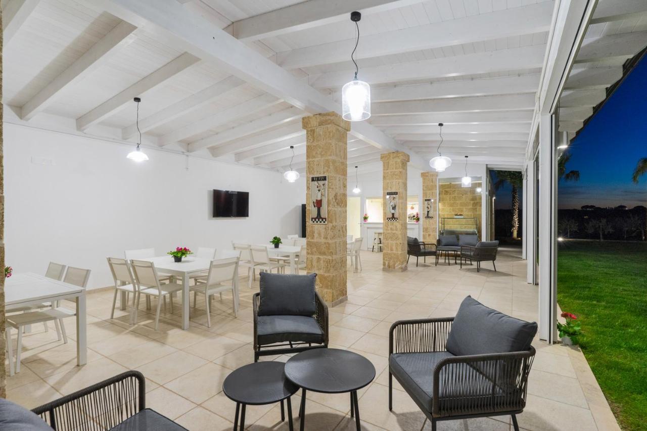 Dimora Fraschi Aparthotel Casarano Exteriör bild